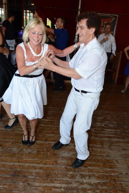 min 2015 08 30 station danse 181